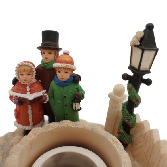 Yankee Candle Our America Large Jar Candle Topper Christmas Carol Singers Dog - Picture 6 of 16